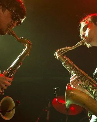 Magnolia Boulevard & Woodbine