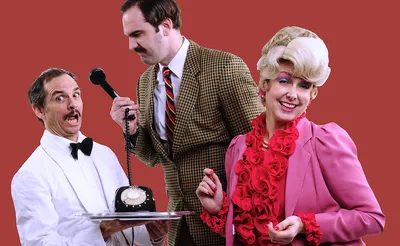 Faulty Towers: The Dining Experience
